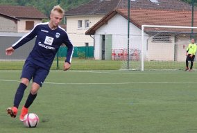 Seniors A contre Versoud Fc